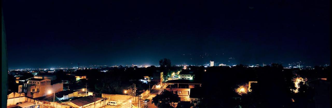 Hotel Ejecutivo San Pedro Sula Dış mekan fotoğraf